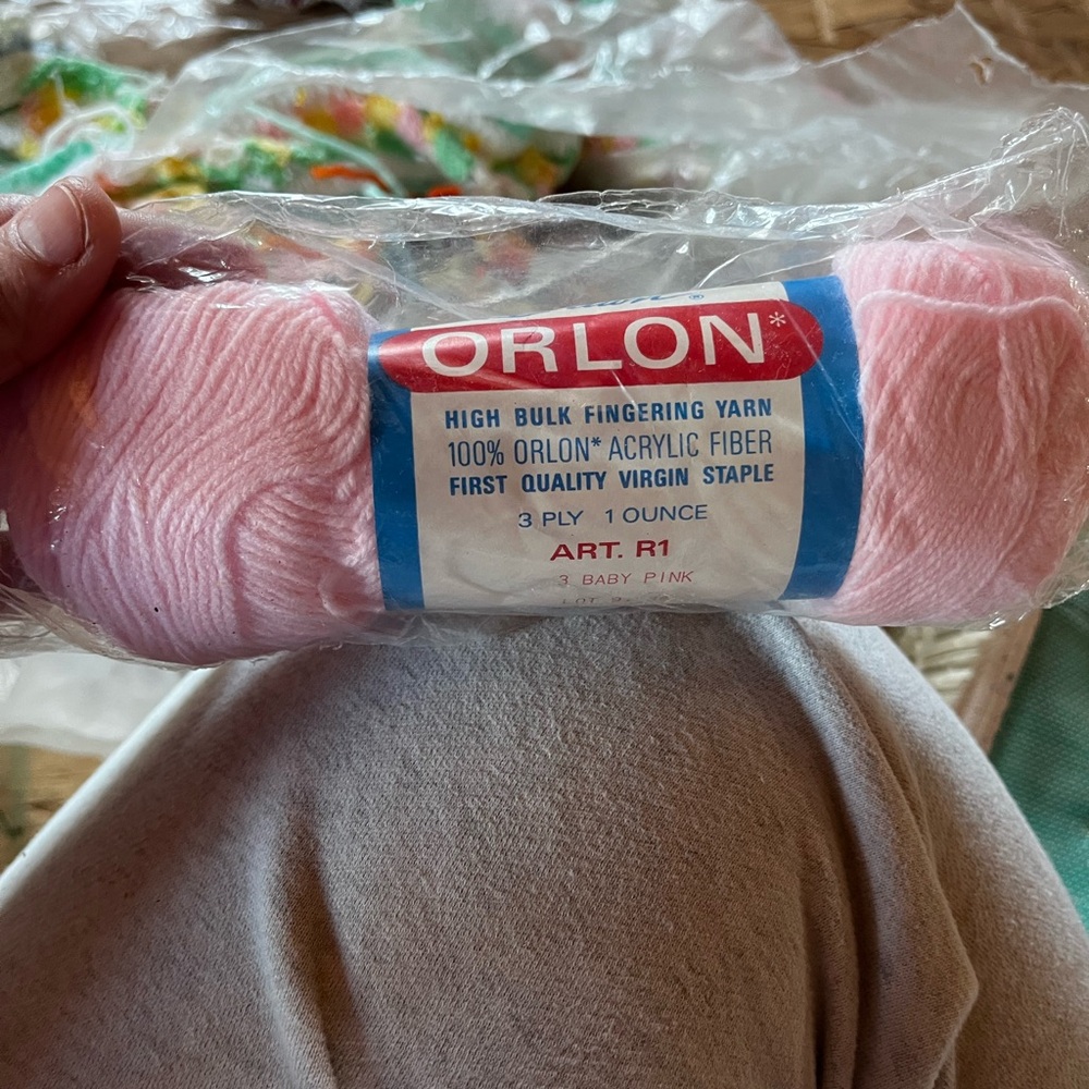 Multicolor Yarn Bundle - Picture 6 of 7